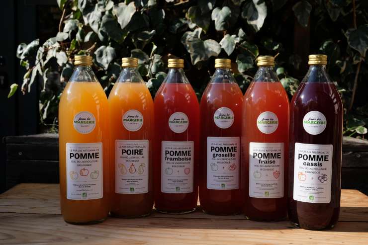 Assortiment de jus de fruits de la Ferme de Margerie bio - 1L (1 bouteille pour 8 personnes)