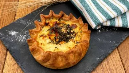 Quiche poivron-féta AOP